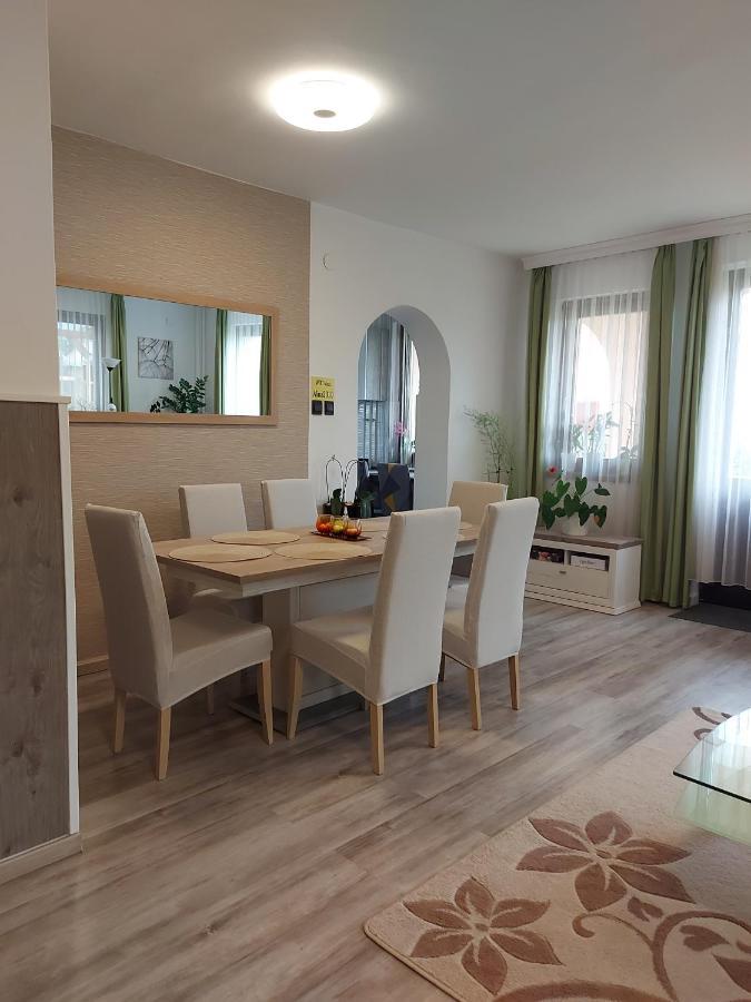 Nagcsalados Rozsa Apartman Balatonlelle Exterior photo